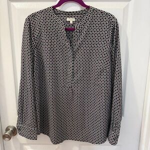 Talbots Petites LP Diamond‎ Geometric Print Red V-Neck Blouse Shirt Top Women